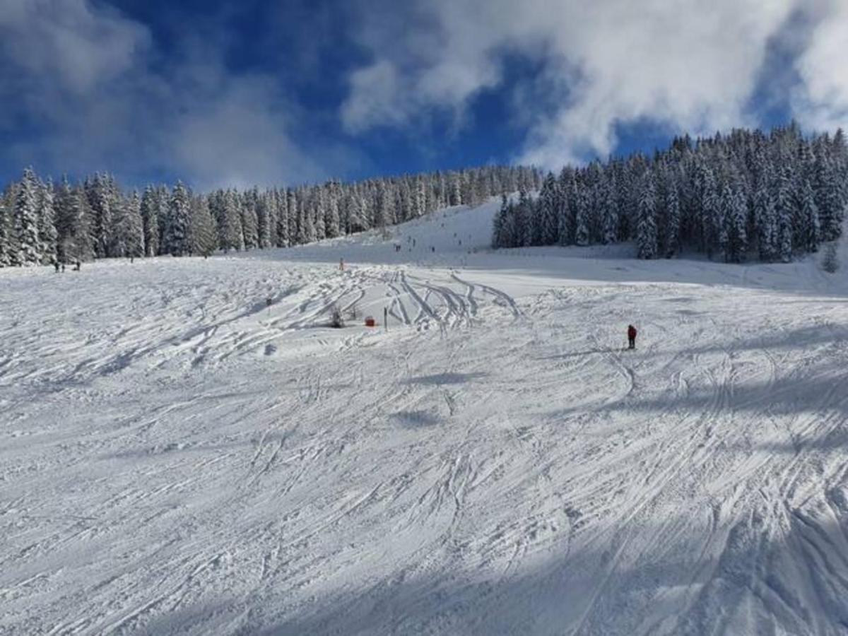 Ferienapartment Kanzelhoehe An Der Skipiste Kanzelhohe Εξωτερικό φωτογραφία